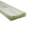 Madere Pino Radiata Impregnada, producto para uso de Terraza, de buena durabilidad y terminación su diseño es anti resbaladizo y de uso exterior.
